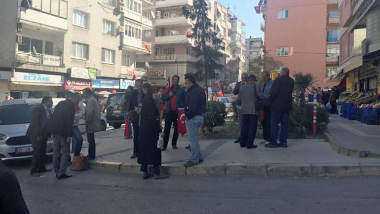 İzmir merkezli 18 ilde ’paralel yapı iddiasıyla operasyon: 44 gözaltı