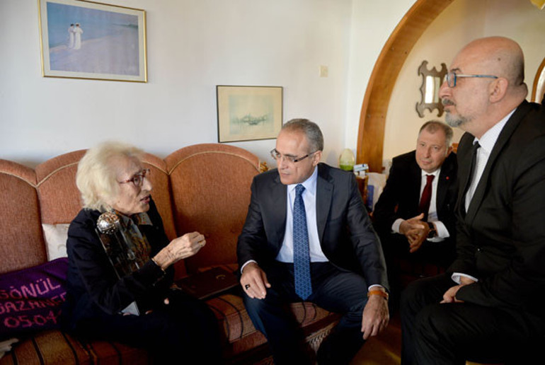 Kültür Bakanından Gönül Ülkü Özcana ziyaret