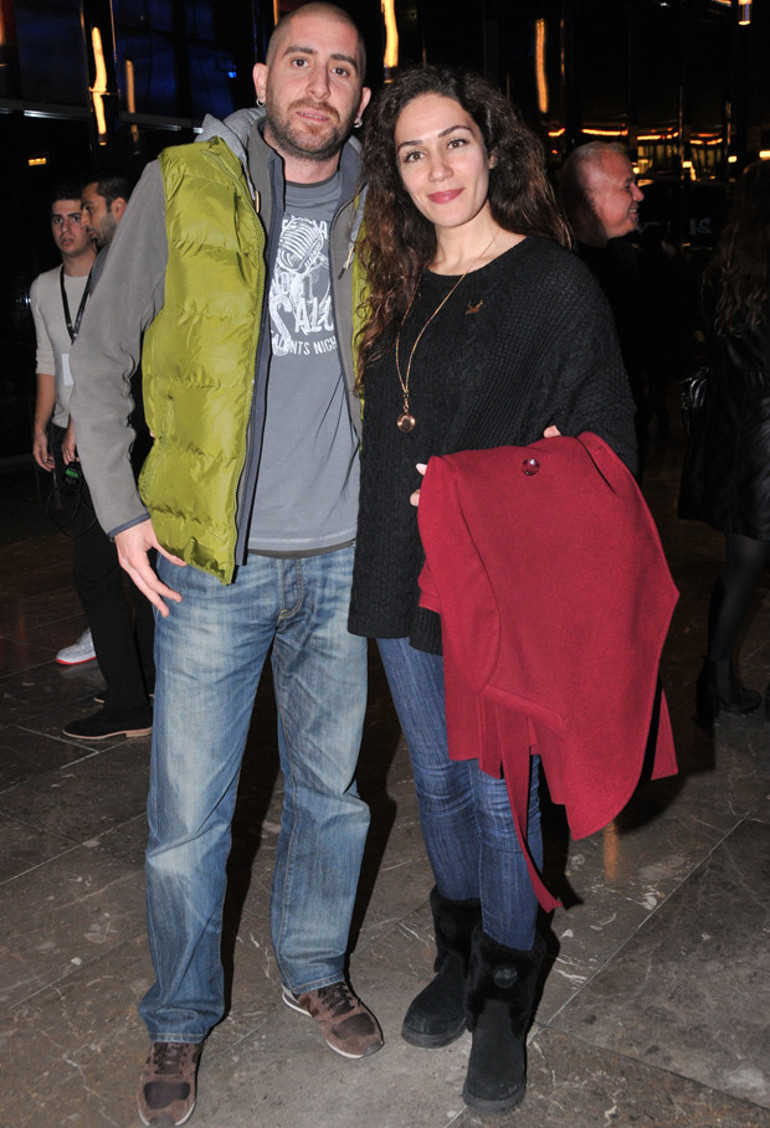 Bülent Şakrak ve eski eşi Özge Borak pişti oldu