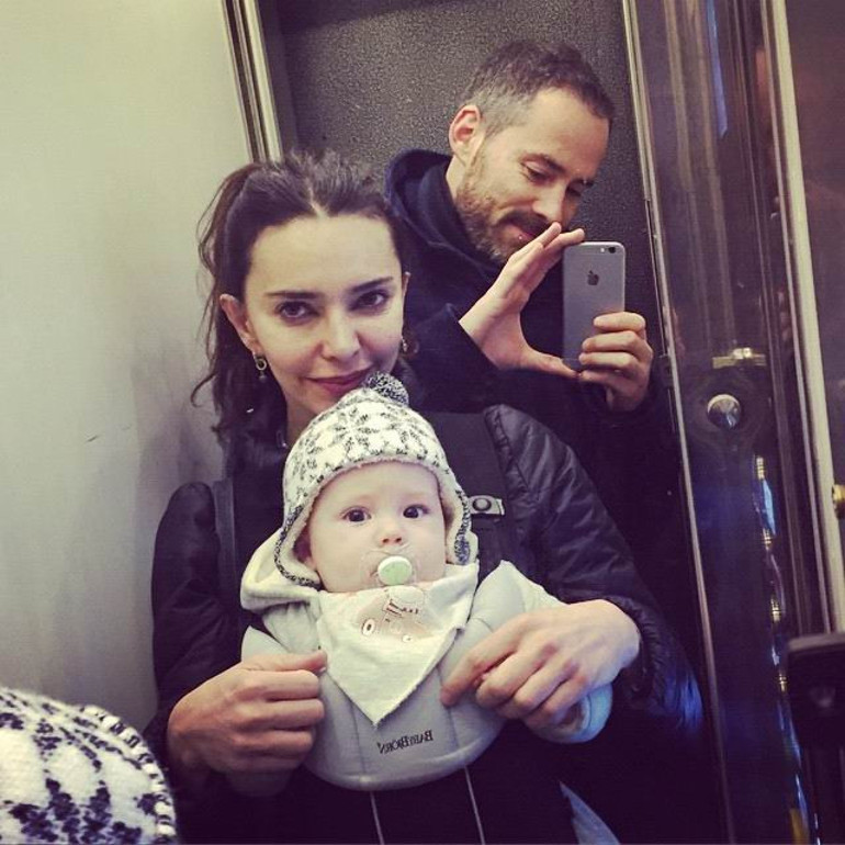 Hande Ataizi sete bebek odası yaptırdı