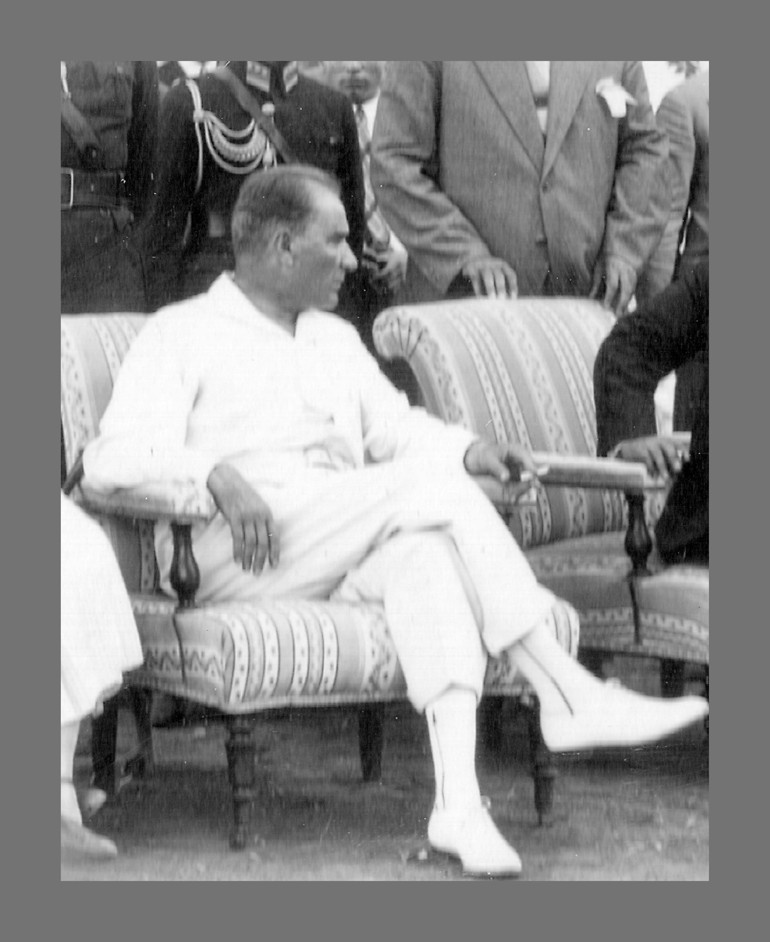 Atatürkün giyim tarzı