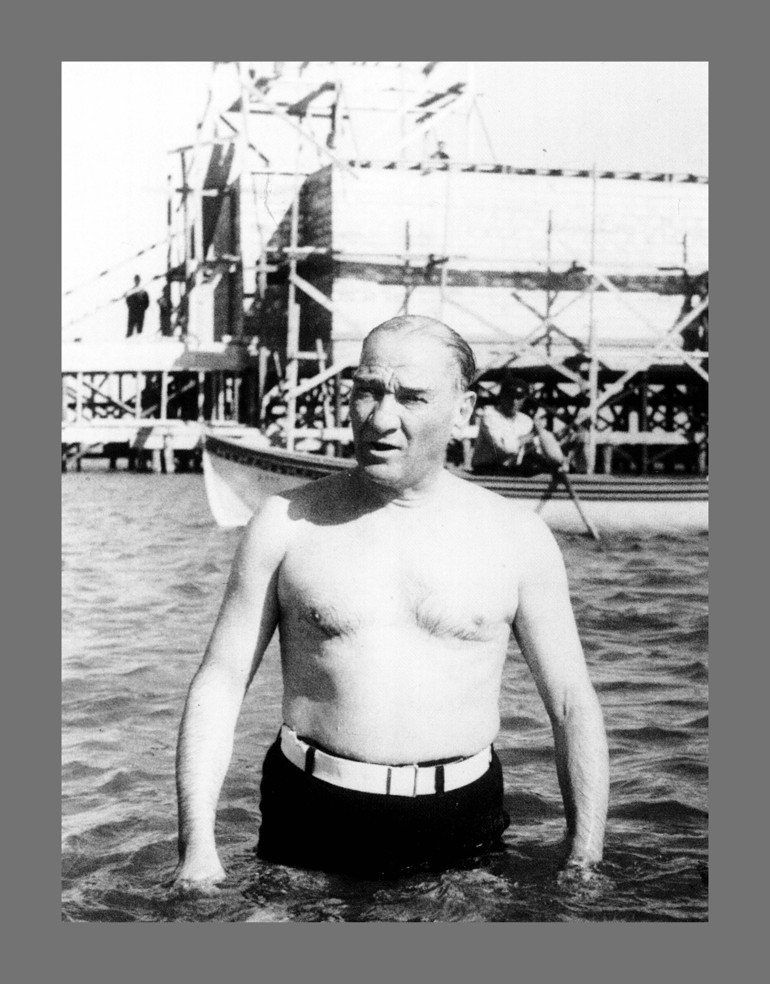 Atatürkün giyim tarzı