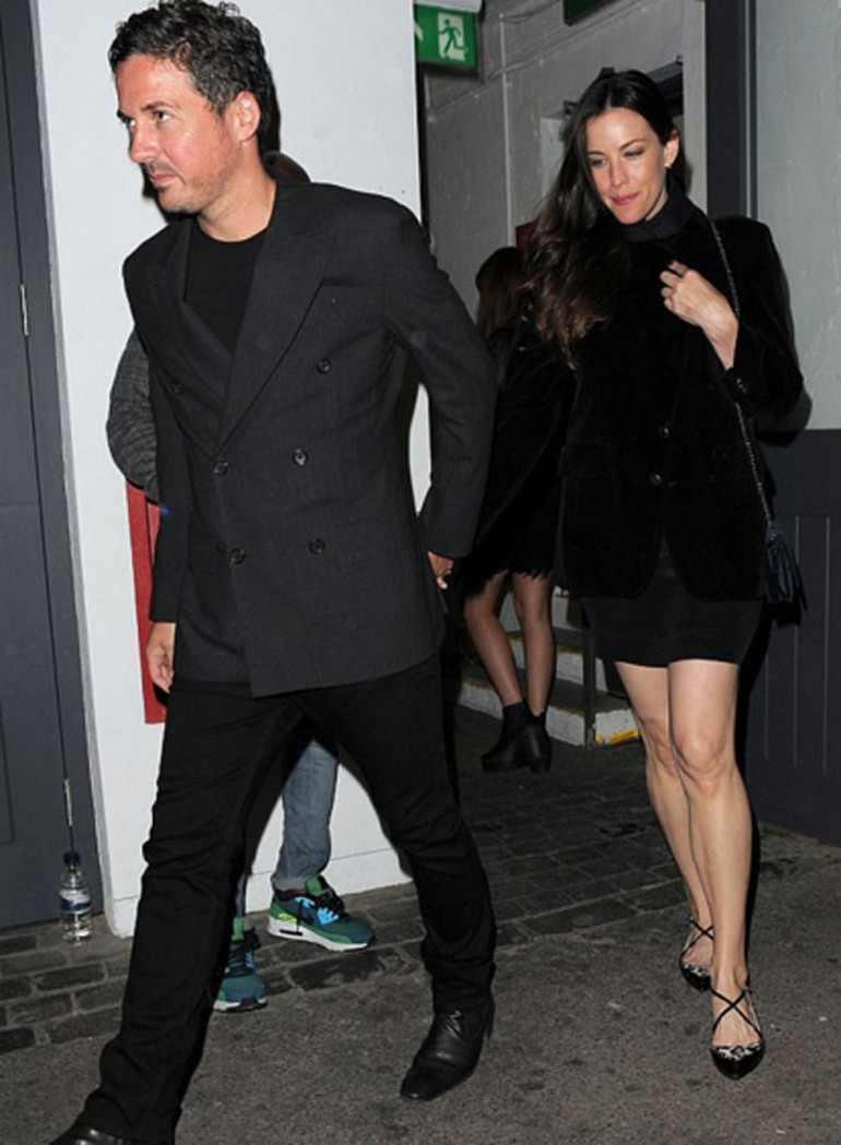 Liv Tyler ve iki oğlunun New York gezintisi