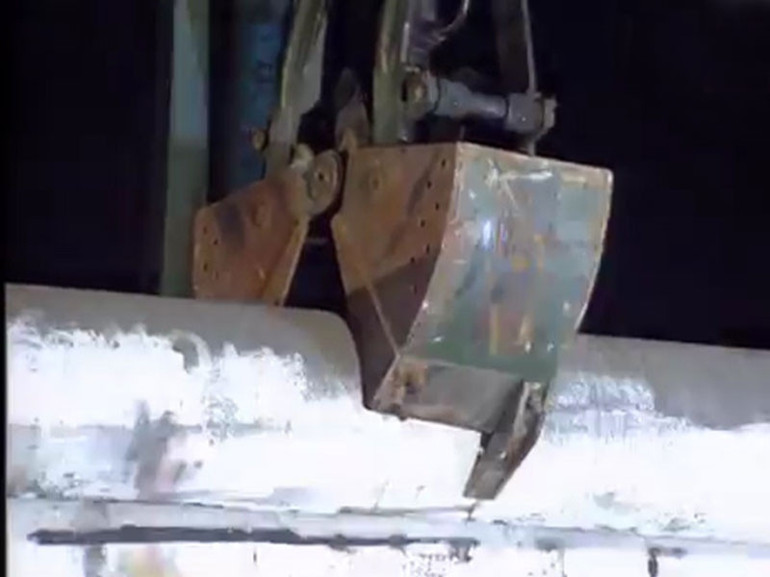 Berlin Duvarının yıkılışının 26. yıl dönümü | Berlin Duvarı neden yıkıldı