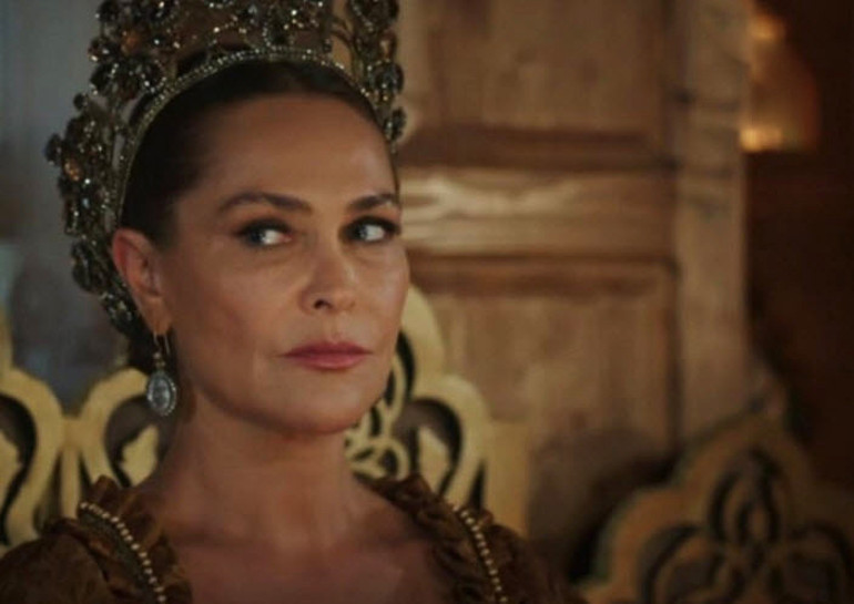 Kösem Sultandaki Hülya Avşar mı Gollum mu