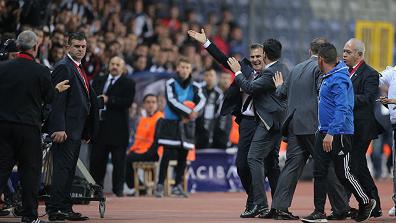 Şenol Güneş çıldırdı