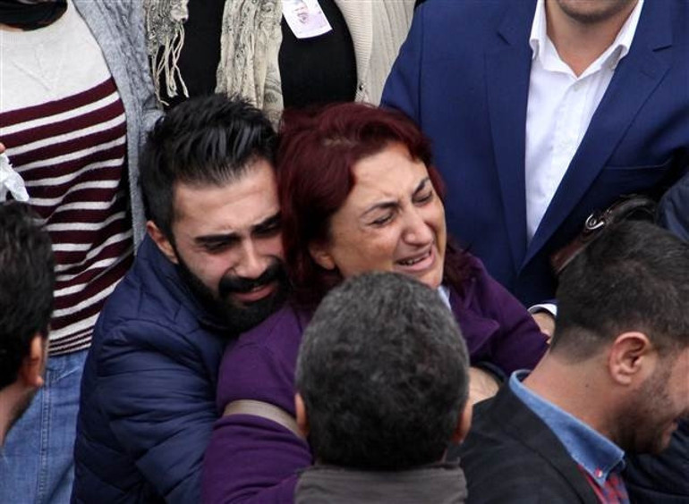 Tahir Elçi son yolculuğuna uğurlandı
