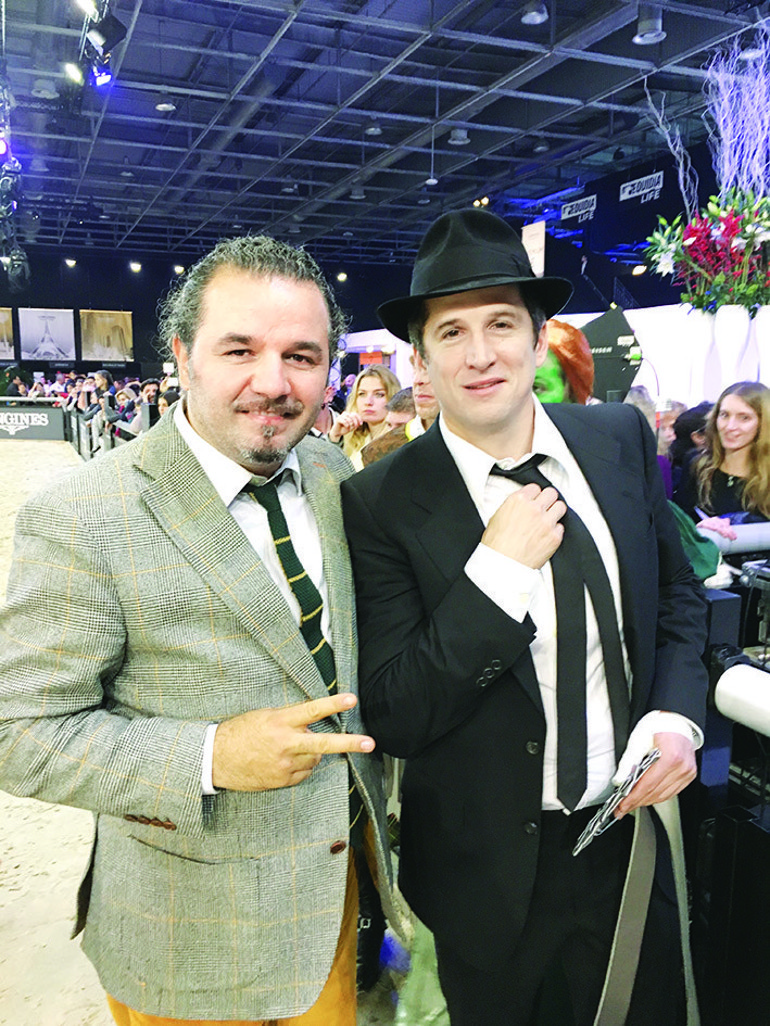 Dünya çocukları için engelleri aştılar