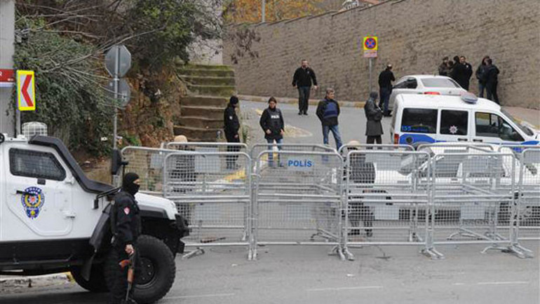 ABD konsolosluğunda güvenlik çemberi