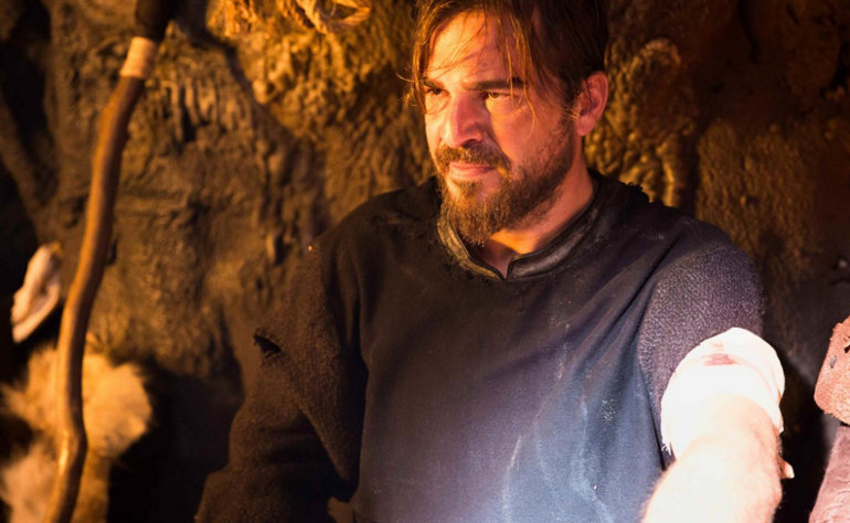 Beyaz Show 11 Aralık Cuma konukları | Diriliş Ertuğrul ekibi Beyaz Show da