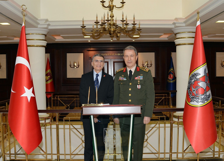 Aziz Sancar Nobel sertifikası ve madalyasını Anıtkabire verecek