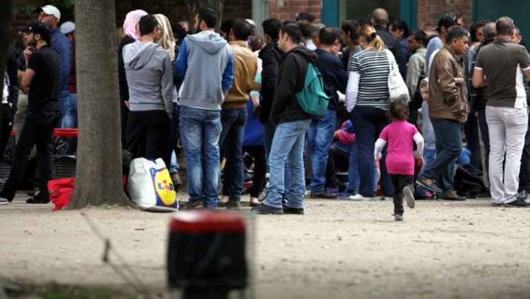 Almanyada sınır dışı edilenlerin sayısı arttı