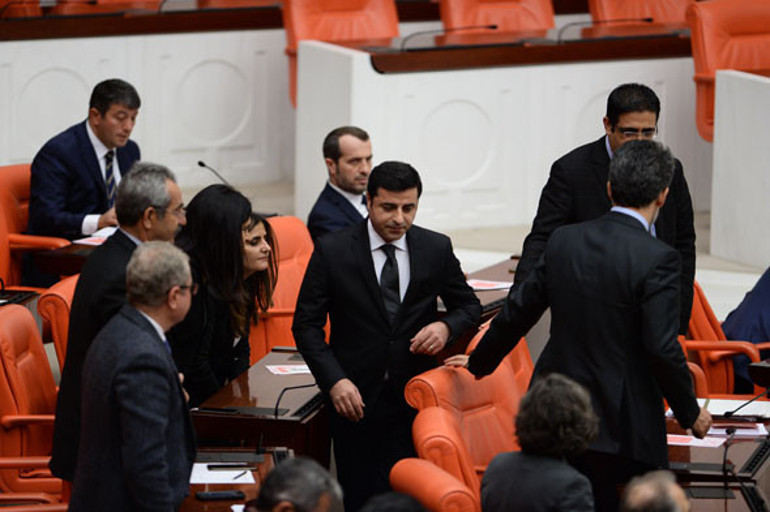 Selahattin Demirtaş 39 gün sonra yemin etti