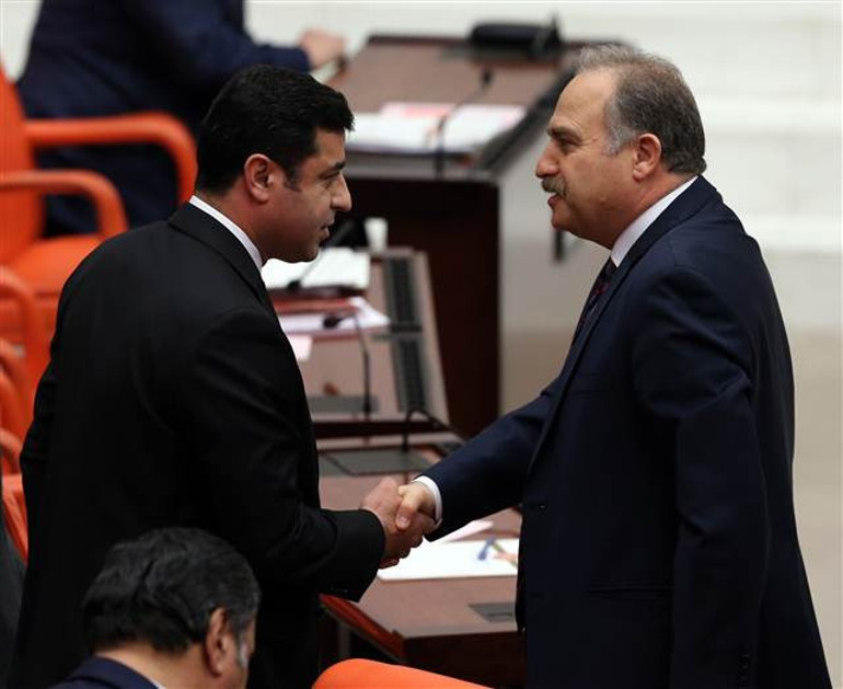 Selahattin Demirtaş 39 gün sonra yemin etti