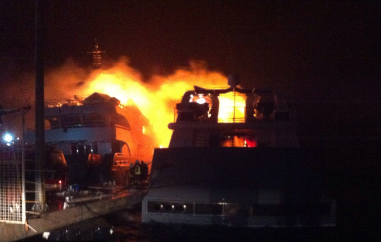 Ünal Aysalın 80 milyonluk yatı kül oldu