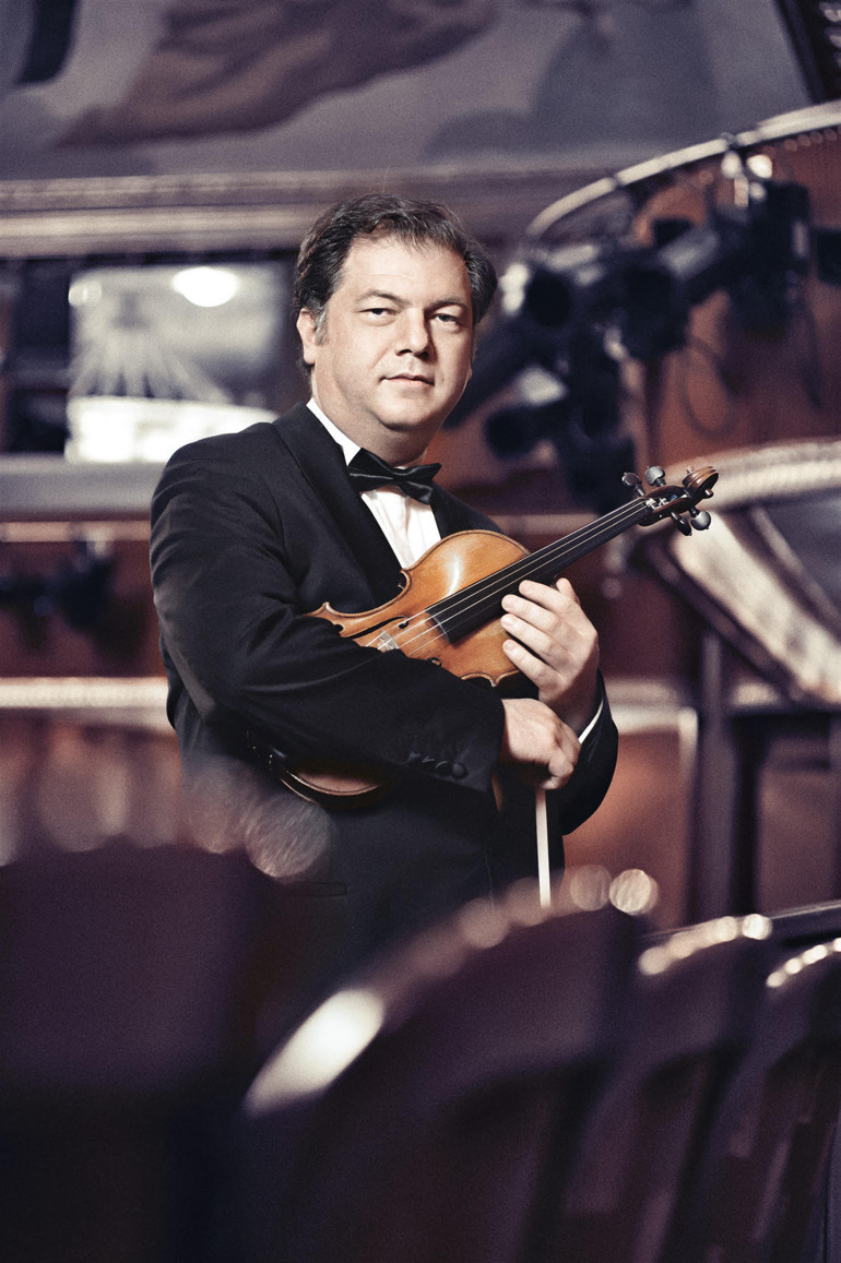 Türkülerden tangolara: Cihat Aşkın ve Mehru Ensari