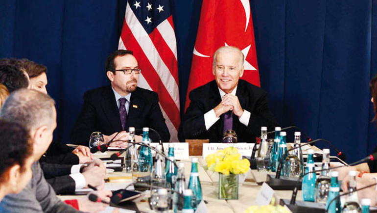 ABD Başkan Yardımcısı Joe Biden’dan akademisyenlere açık destek