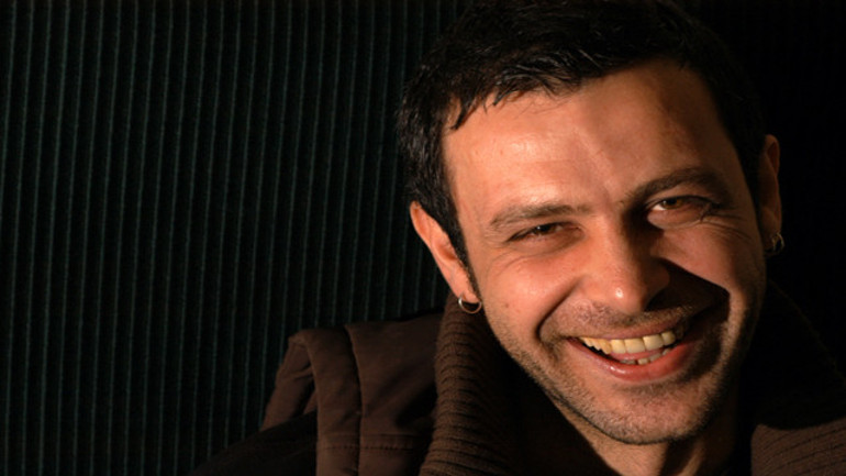 Nejat İşler yazarlığa başladı | Nejat İşler kimdir