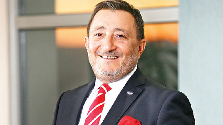 İç giyimde Paris Tahran umudu