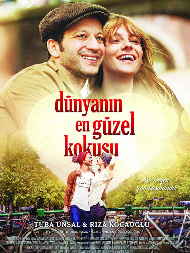 Ünlü isimler Dünyanın En Güzel Kokusu filminin galasında buluştu