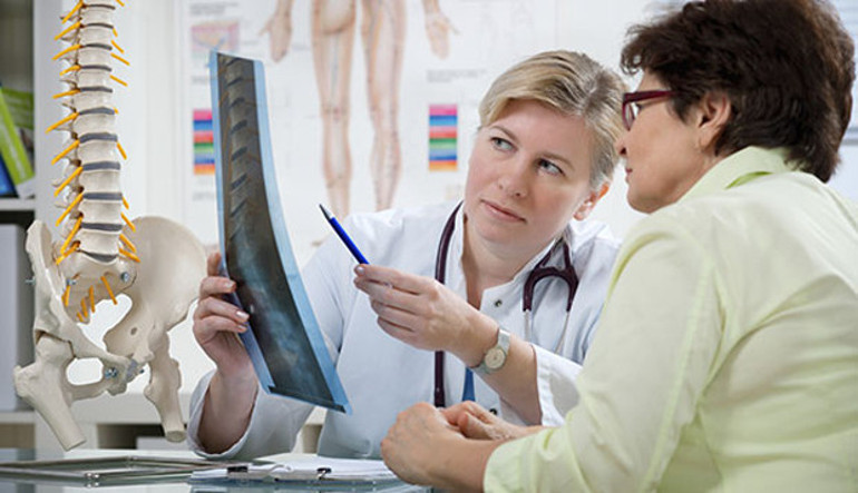 Kemik erimesi (osteoporoz) hayatınızı zehir etmesin