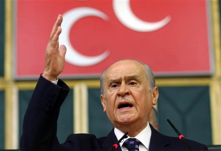 Bahçeli: Sayın Davutoğluna Kibar Feyzo’daki Maho Ağa’yı dikkatle incelemesini tavsiye ediyorum