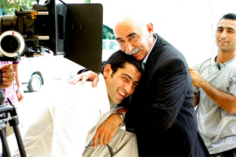 Kenan İmirzalıoğlunun resmi sitesi açıldı