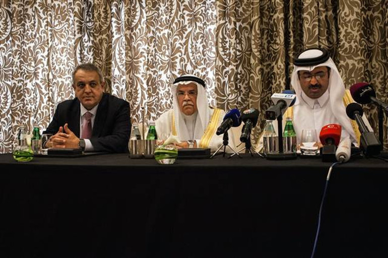 Petrolde iflas konuşulurken, İrandan destek geldi