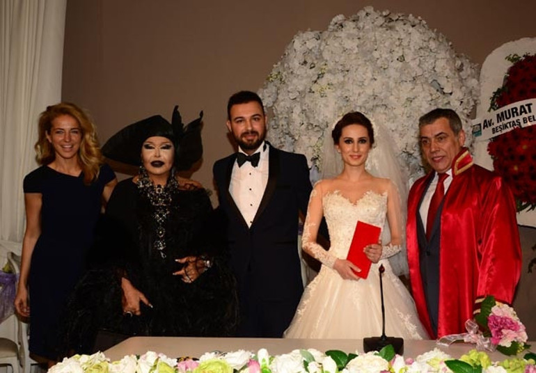 Hasan Kocabıyık, İklime Pınar ile evlendi