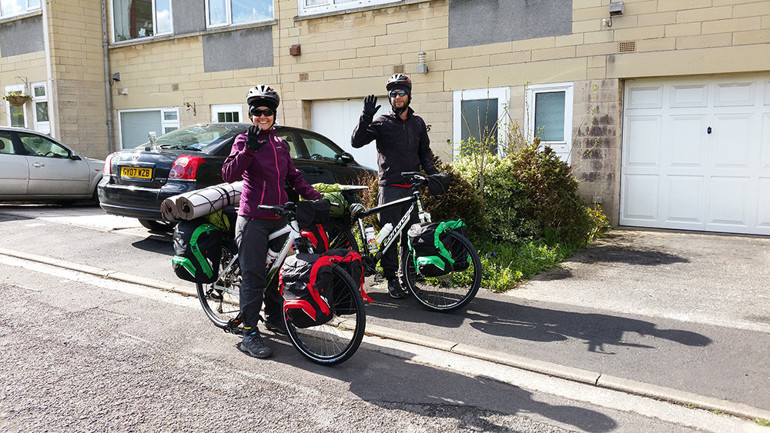 Bisikletle 10 ülke ve 4 bin 500 km