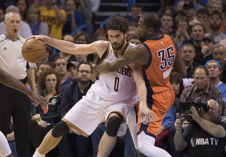 Pelicanslı Davis 59 sayı, 20 ribauntla tarihe geçti