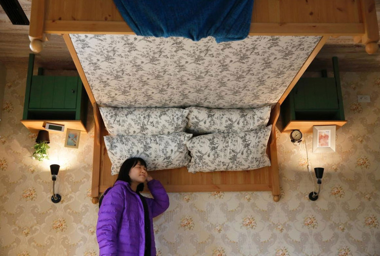 Tersine dünyanın tersine evleri