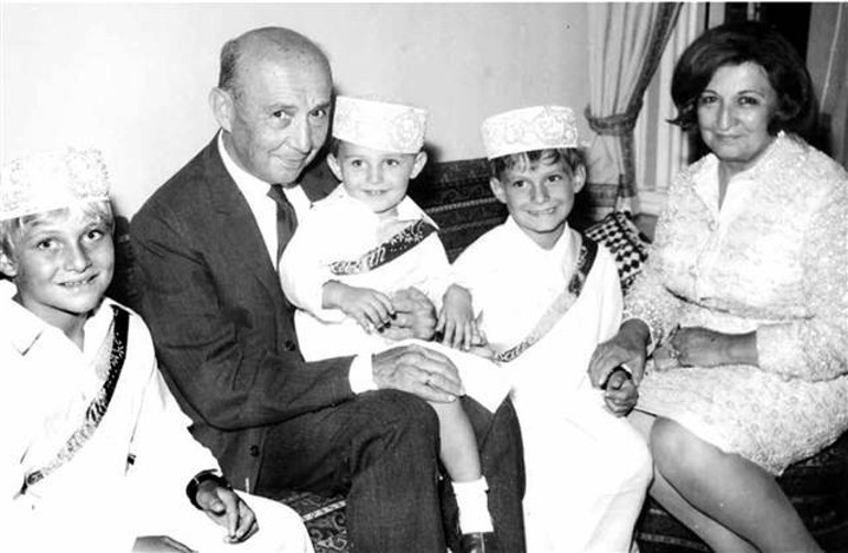 Koç ailesi, bilinmeyen yönleriyle Mustafa Koçu anlattı