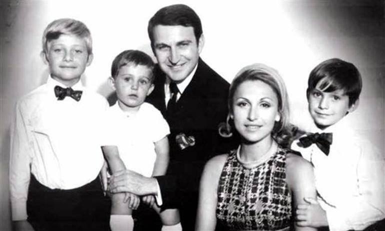 Koç ailesi, bilinmeyen yönleriyle Mustafa Koçu anlattı