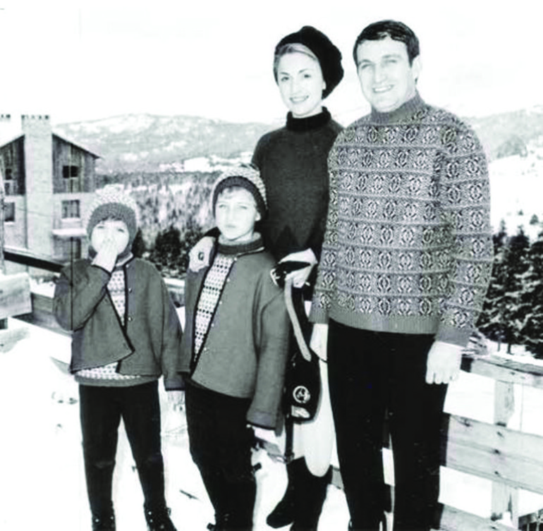 Koç Holding’in Mustafa Koç’a özel hazırladığı dergide kızları babalarını anlattı