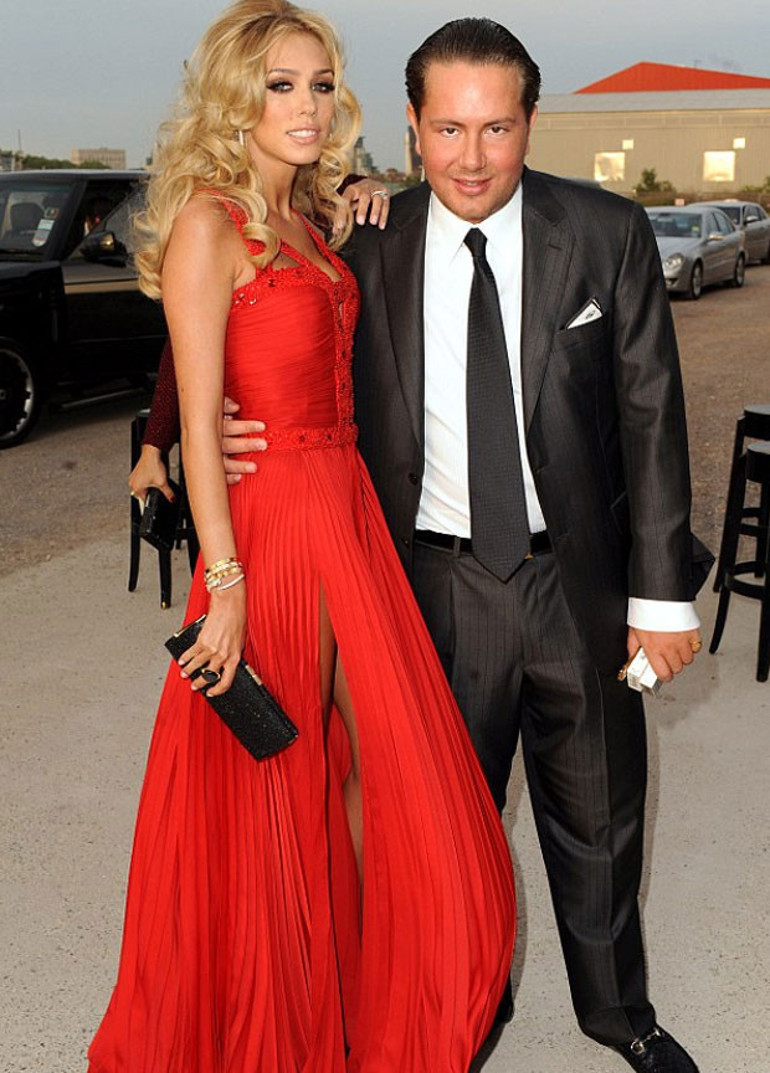 Bernie Ecclestoneun kızları hayırsız eşlere düştü