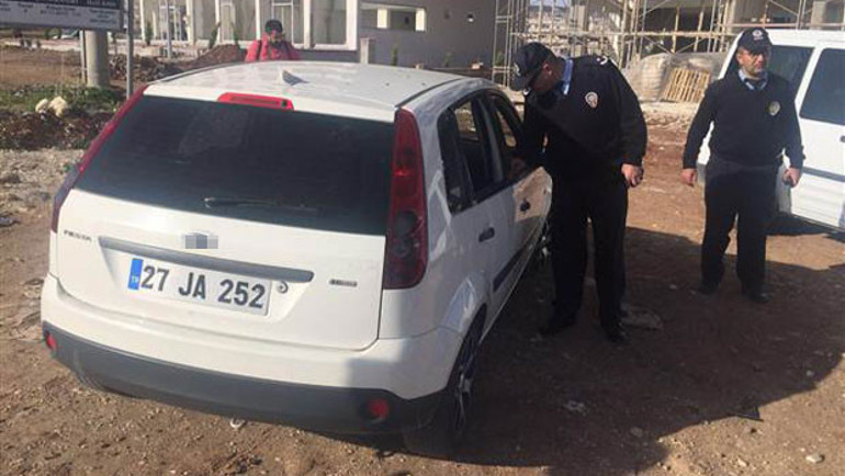 IŞİDin fırlattığı en az 8 roket mermisi Kilise düştü: Biri çocuk 2 ölü