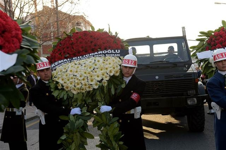Şehitler son yolculuğuna uğurlandı