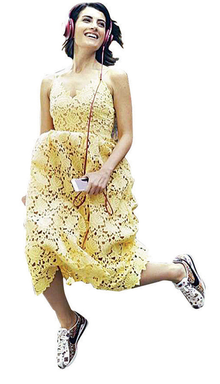 Zac Posen’den kadınlar günü hediyesi