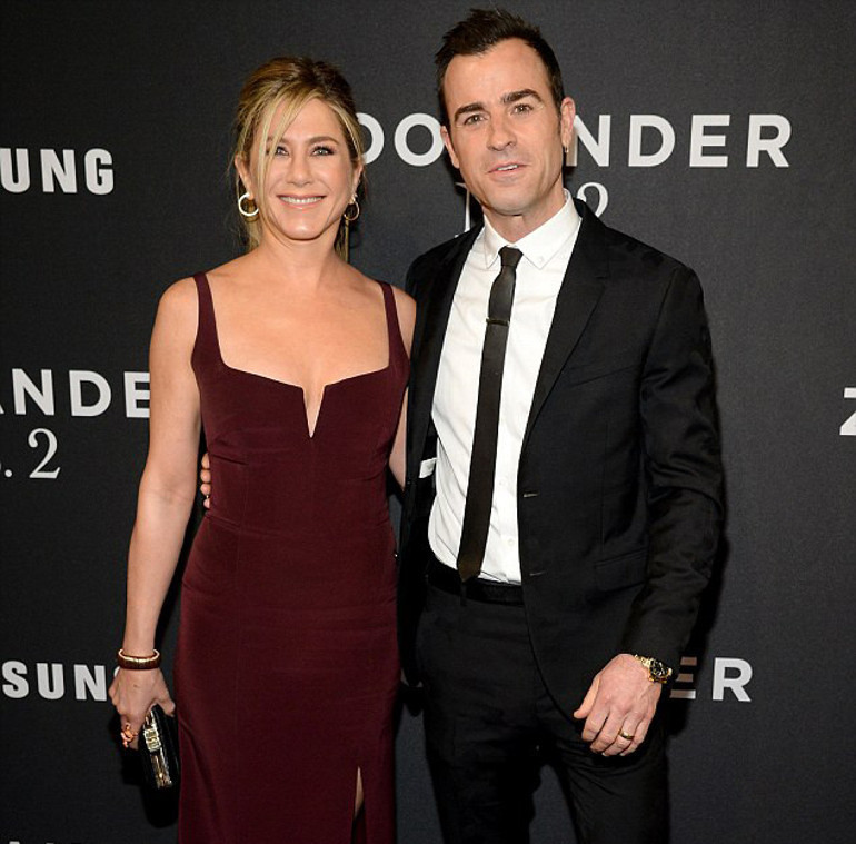 Jennifer Aniston nasıl genç kalabiliyor