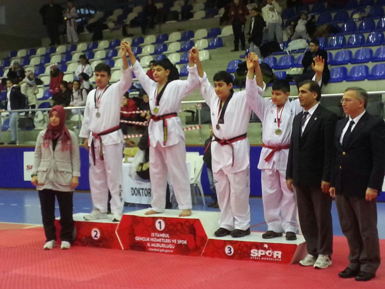 Tekvandoda büyük başarı