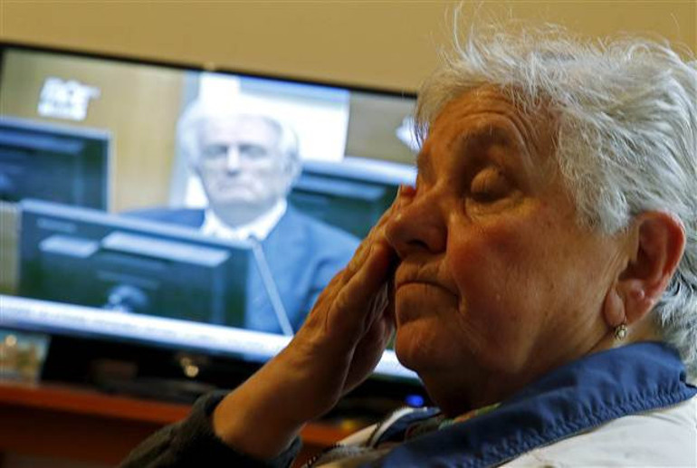 Ve mahkeme açıkladı: Bosna Kasabı Radovan Karadzic Srebrenicada soykırım suçu işledi