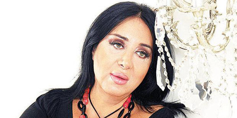 Nur Yerlitaş kimdir