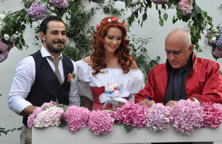 Ayçin İnci, Serdal Genç gizlice boşandı