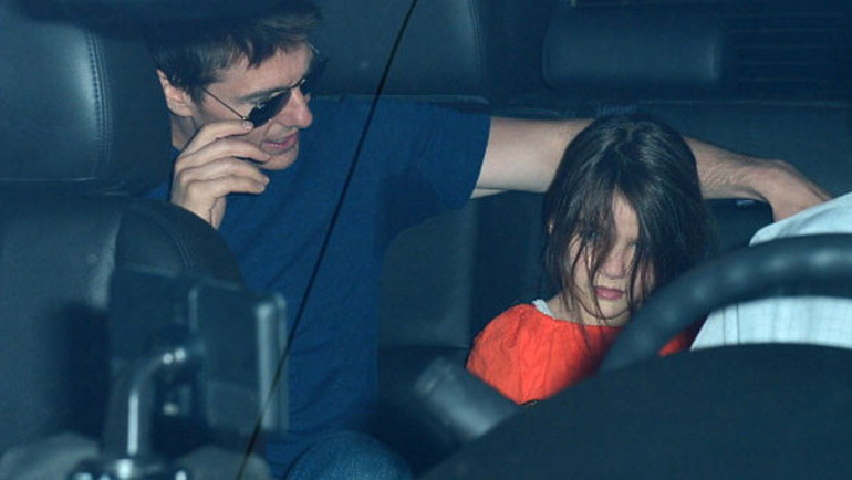 Suri Cruise müzik öğretmenini işten çıkarmış