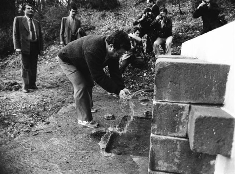 8. Cumhurbaşkanı Özal, kabri başında anıldı