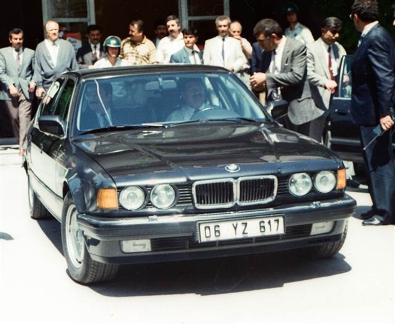 8. Cumhurbaşkanı Özal, kabri başında anıldı