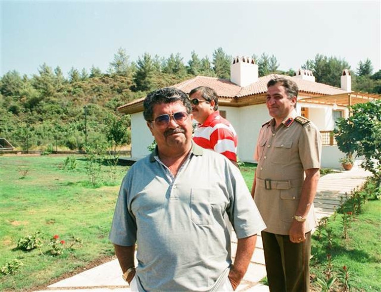 8. Cumhurbaşkanı Özal, kabri başında anıldı