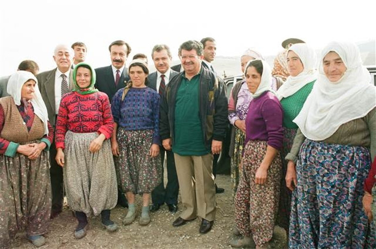 8. Cumhurbaşkanı Özal, kabri başında anıldı