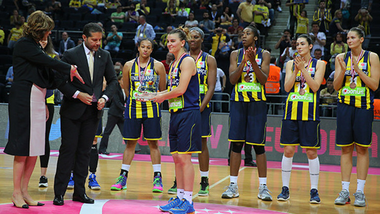 Fenerbahçe: 73 - USK Prag: 69 (Fenerbahçe Avrupa üçüncüsü)